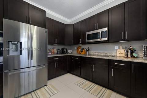 19781 SW 84th Ct, Cutler Bay FL - photo 12 of 53