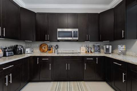 19781 SW 84th Ct, Cutler Bay FL - photo 13 of 53