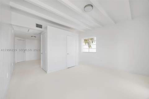 3915 N Meridian Ave 201, Miami Beach FL - photo 19 of 33