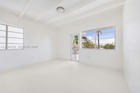 3915 N Meridian Ave 201, Miami Beach FL - photo 21 of 33