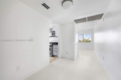 3915 N Meridian Ave 201, Miami Beach FL - photo 22 of 33