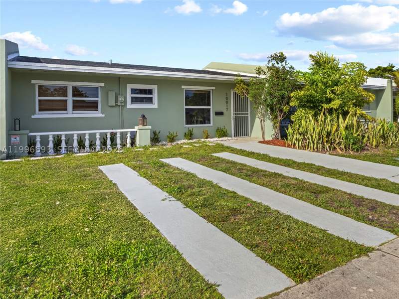 2 bedroom Townhouse at 10017 SW 23rd Ter, Coral Haven Sec Two, Miami — photo 2