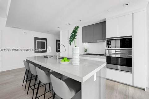 788 NE 23rd St 1402, Miami FL - photo 14 of 46