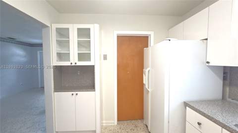3066 NW 28th St, Miami FL - photo 10 of 27