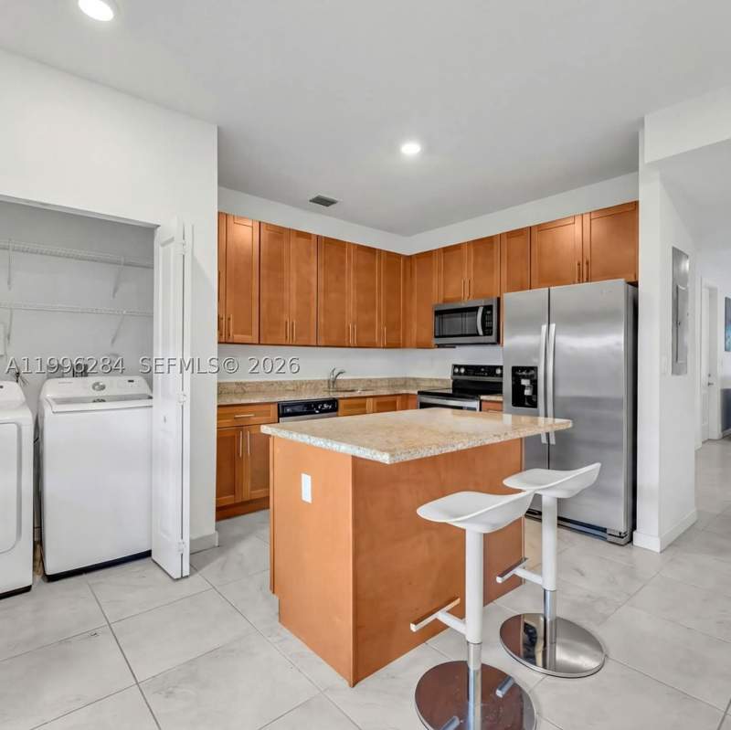 3 bedroom Townhouse at 13360 SW 250th St, Tropical Breeze Townhouse, Homestead — photo 5