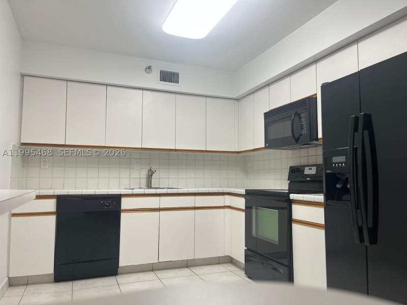 2 bedroom Condominium at 3530 Mystic Pointe Dr 1711, Mystic Pointe Tower 500 C, Aventura — photo 4