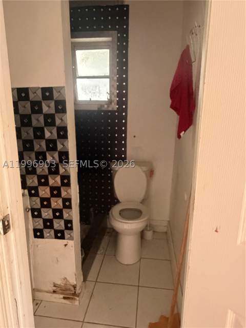 634 SW 10th Ave, Miami FL - photo 13 of 18
