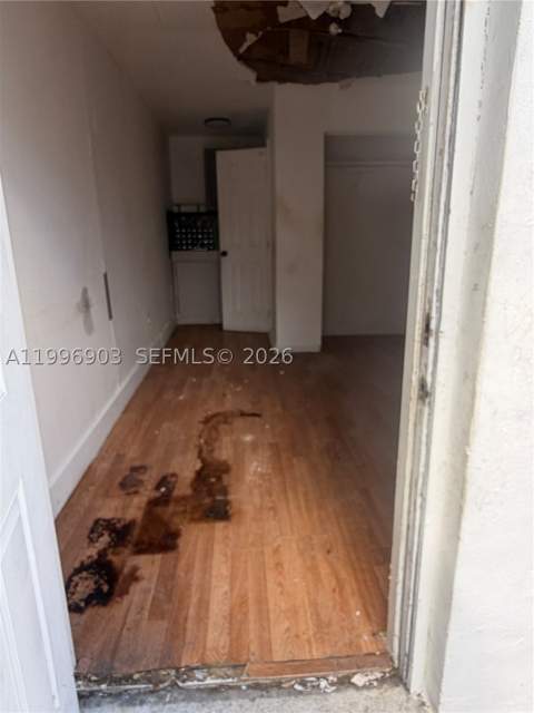 634 SW 10th Ave, Miami FL - photo 6 of 18