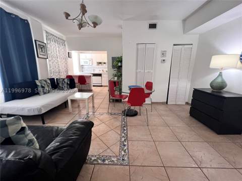 918 Ocean Dr 302, Miami Beach FL - photo 15 of 16