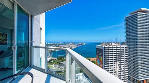 253 NE 2nd St 3509, Miami FL - photo 18 of 49