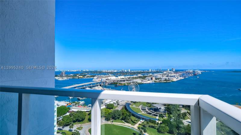 3 bedroom Condominium at 253 NE 2nd St 3509, Vizcayne South Condo, Miami — photo 2