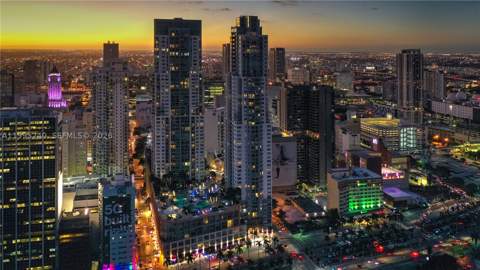 253 NE 2nd St 3509, Miami FL - photo 6 of 49