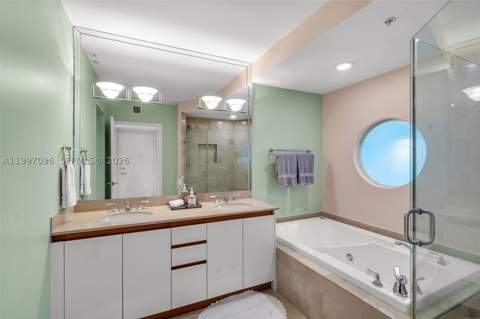 1500 Ocean Dr Ph-05, Miami Beach FL - photo 24 of 67