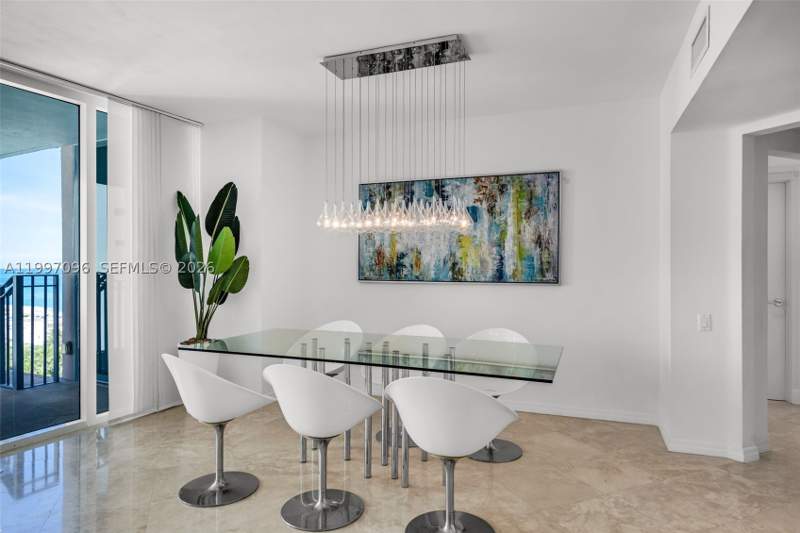 2 bedroom Condominium at 1500 Ocean Dr Ph-05, 1500 Ocean Drive Condo, Miami Beach — photo 5