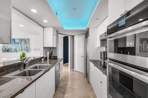 1500 Ocean Dr Ph-05, Miami Beach FL - photo 7 of 67