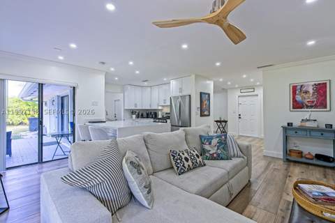 10900 SW 124th Rd, Miami FL - photo 11 of 22