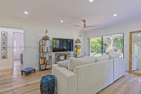 10900 SW 124th Rd, Miami FL - photo 13 of 22