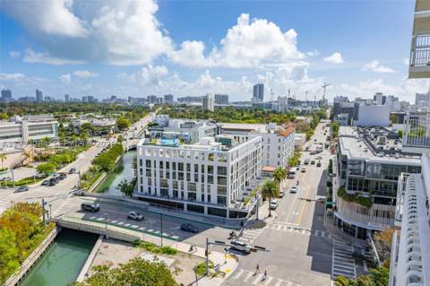 1688 West Ave 1205, Miami Beach FL - photo 12 of 27
