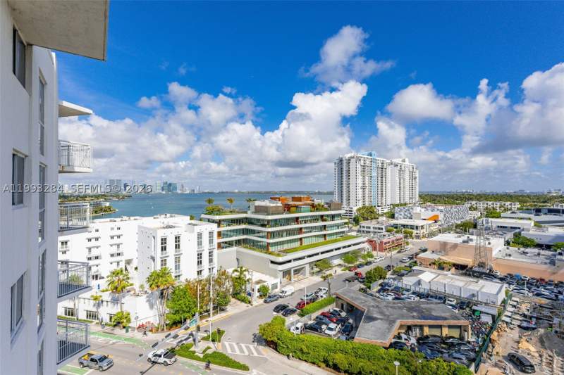 2 bedroom Condominium at 1688 West Ave 1205, West Bay Plaza Condo, Miami Beach — photo 2