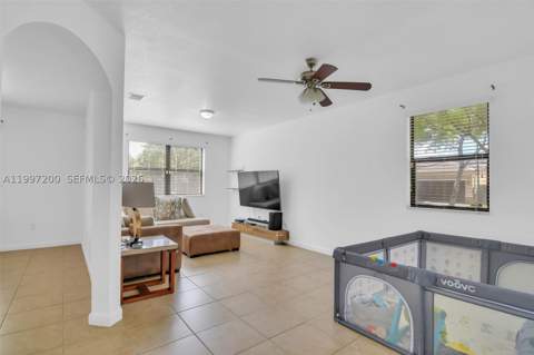22525 SW 105th Ct, Cutler Bay FL - photo 12 of 50
