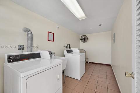 7620 Carlyle Ave 204, Miami Beach FL - photo 15 of 30