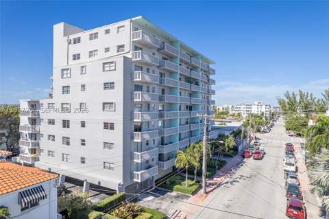 7620 Carlyle Ave 204, Miami Beach FL - photo 16 of 30
