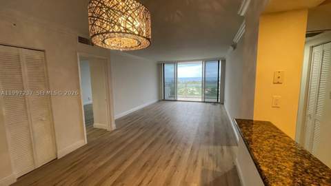 5600 Collins Ave 16N, Miami Beach FL - photo 17 of 50