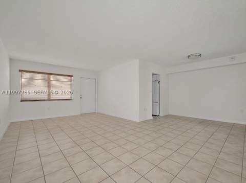 7620 Carlyle Ave 606, Miami Beach FL - photo 17 of 30