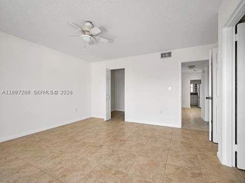 7620 Carlyle Ave 606, Miami Beach FL - photo 6 of 30