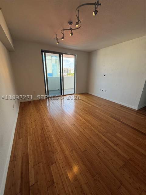 36 NW 6th Ave 504, Miami FL - photo 9 of 13
