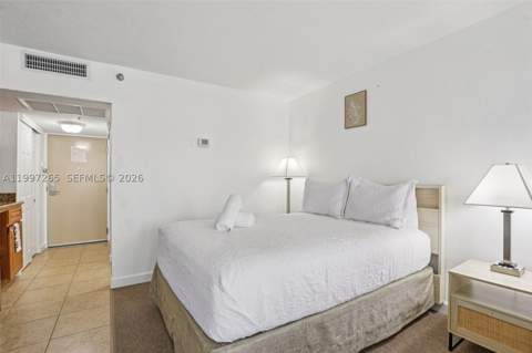 19201 Collins Ave 223, Sunny Isles Beach FL - photo 11 of 20