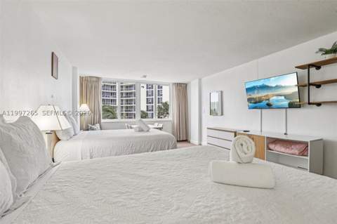 19201 Collins Ave 223, Sunny Isles Beach FL - photo 15 of 20