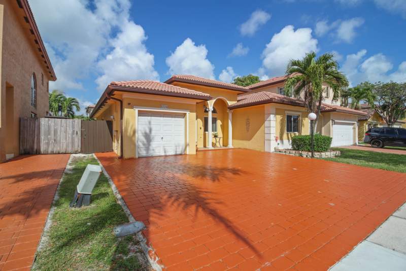 4 bedroom SingleFamilyResidence at 2724 NE 42nd Avenue, Mirens Place, Homestead — photo 3