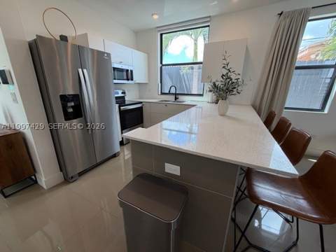 3645 SW 3 st, Miami FL - photo 6 of 23