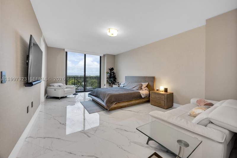 4 bedroom Condominium at 301 Altara Ave Lph914, Merrick Manor Condo, Coral Gables — photo 5