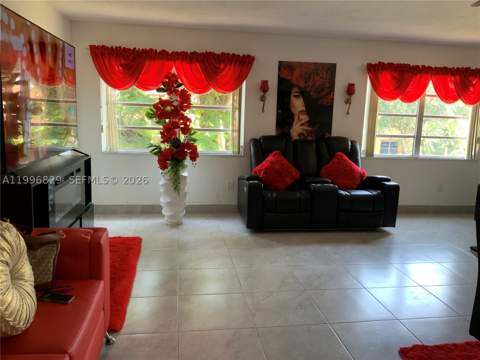 1300 W 53rd St 35, Hialeah FL - photo 8 of 8