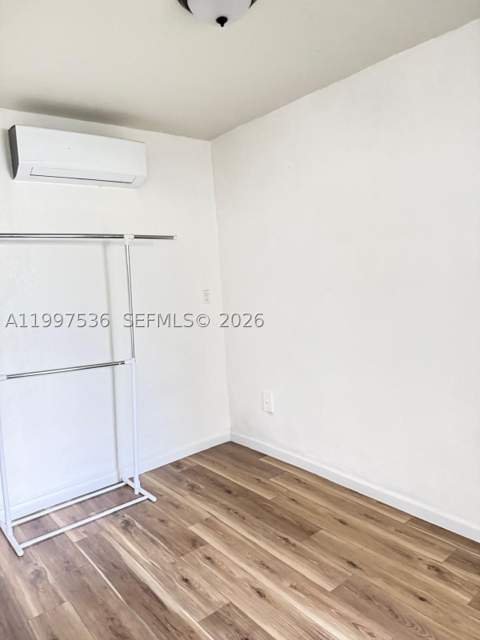 655 Meridian Ave 2, Miami Beach FL - photo 10 of 20