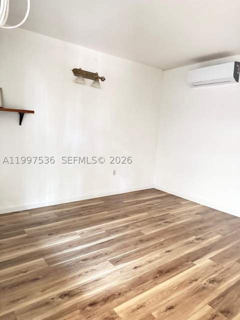 655 Meridian Ave 2, Miami Beach FL - photo 7 of 20