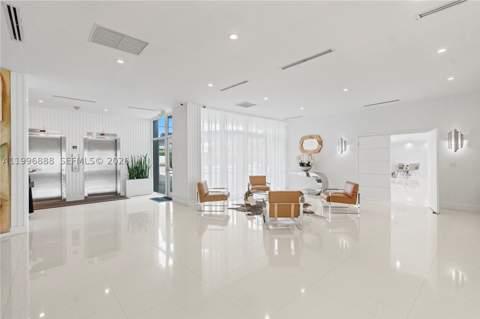 6450 Collins Ave 204, Miami Beach FL - photo 22 of 38