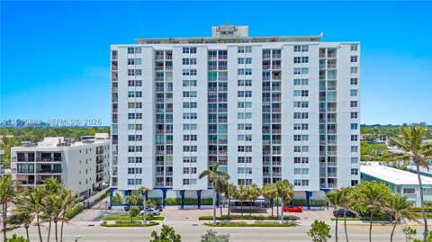 6450 Collins Ave 204, Miami Beach FL - photo 6 of 38
