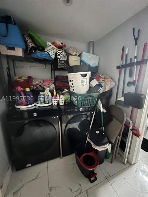 450 NW 4th Ave, Homestead FL - photo 6 of 10