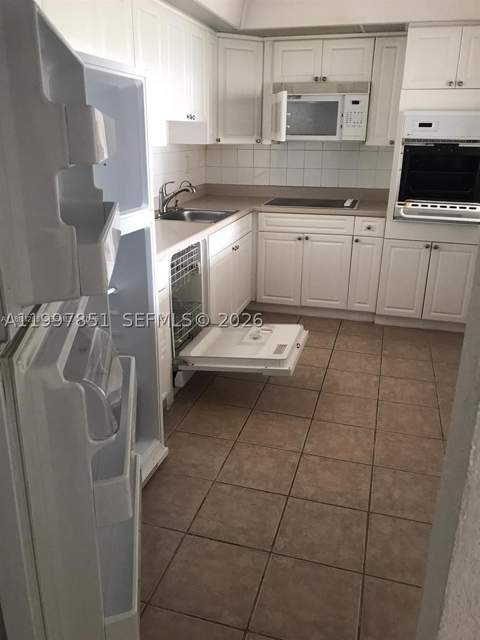 19380 Collins Ave 319, Sunny Isles Beach FL - photo 9 of 26
