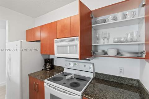 1200 Brickell Bay Dr Ph 4218, Miami FL - photo 18 of 43