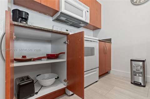 1200 Brickell Bay Dr Ph 4218, Miami FL - photo 24 of 43
