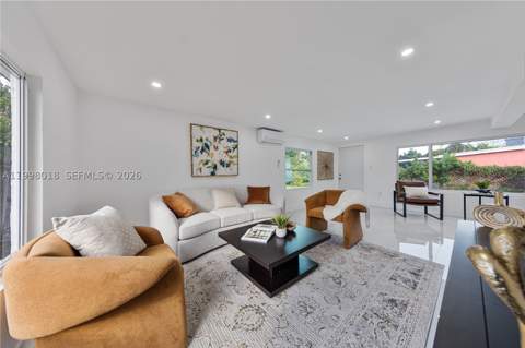 651 NW 9th St, Homestead FL - photo 10 of 16