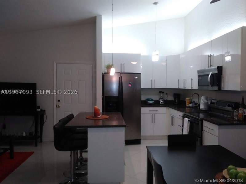 2 bedroom Condominium at 907 NE 199th St 204, Carmel At Calif Club Cond, Miami — photo 5