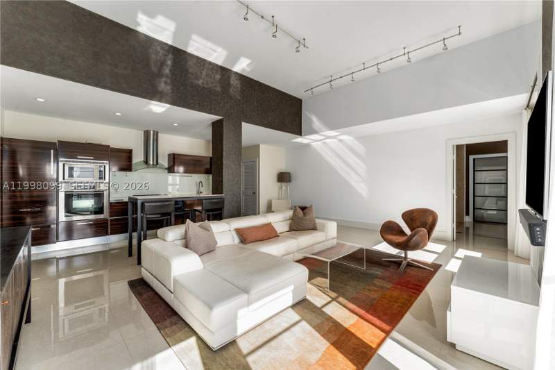 2 bedroom Condominium at 3739 Collins Avenue N-604, The Caribbean, Miami Beach — photo 5