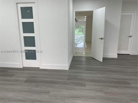 19740 W Saint Andrews Dr, Hialeah FL - photo 14 of 40
