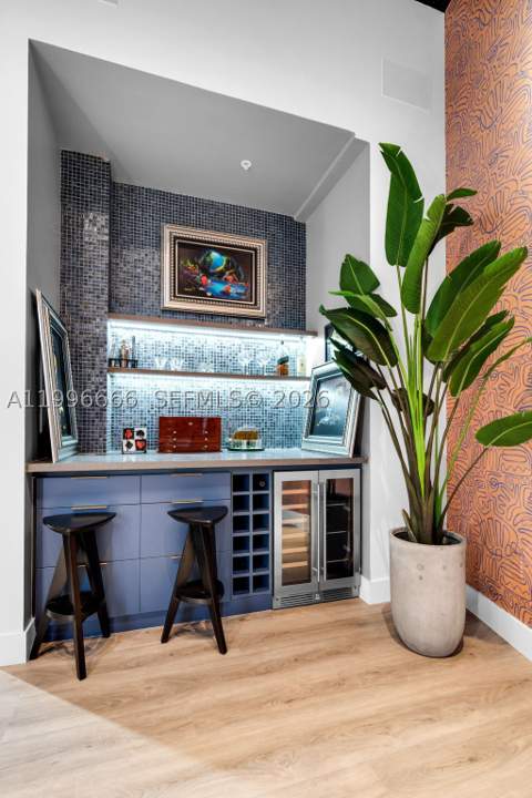 244 Biscayne Blvd 239, Miami FL - photo 17 of 33