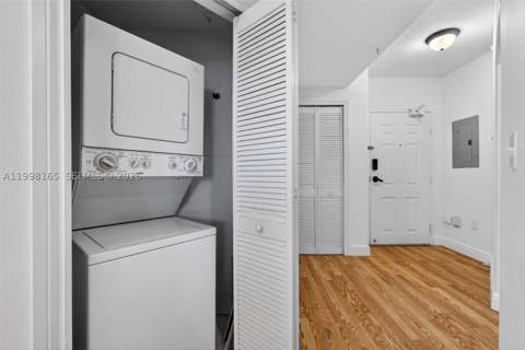 2301 SW 27th Ave 906, Miami FL - photo 8 of 38